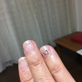ネイルの色もパーソナルカラーで